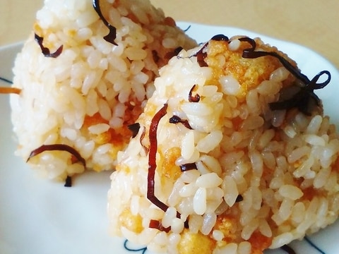 悪魔のおにぎり 居酒屋風天かすにぎり レシピ 作り方 By もちゃ子 楽天レシピ 悪魔のおにぎり 居酒屋風天かすにぎり レシピ 作り方 By もちゃ子 楽天レシピ